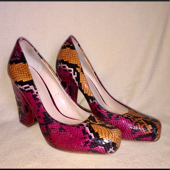Nine West Faux Snake Platform Heels - Picture 2 of 7